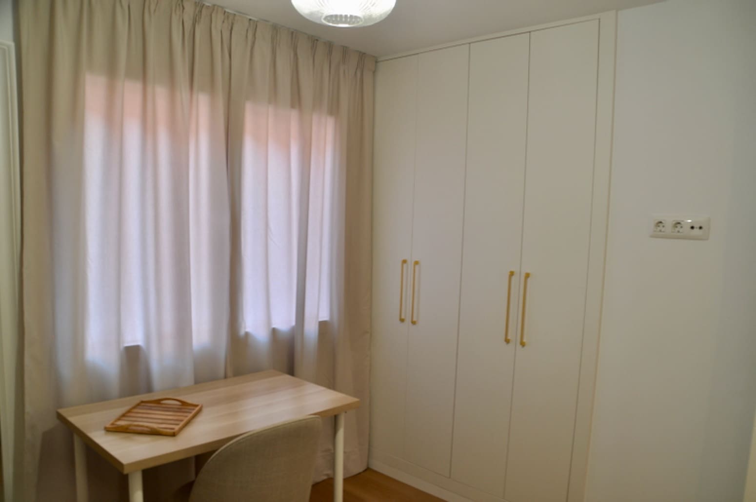 2 bedroom Flat for rent in Santa Cruz de Tenerife - € 950 (Ref: 9746813)