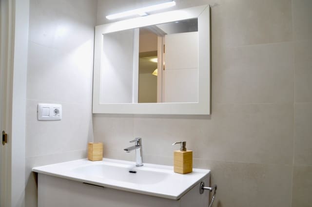 2 bedroom Flat for rent in La Alegria, Santa Cruz de Tenerife - € 950 (Ref: 9746813)