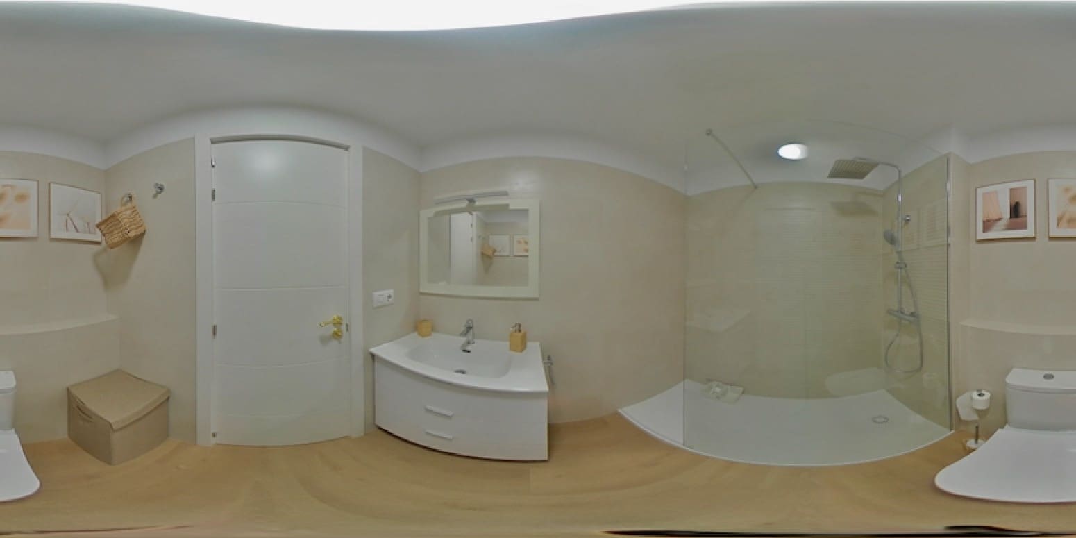 2 bedroom Flat for rent in Santa Cruz de Tenerife - € 950 (Ref: 9746813)