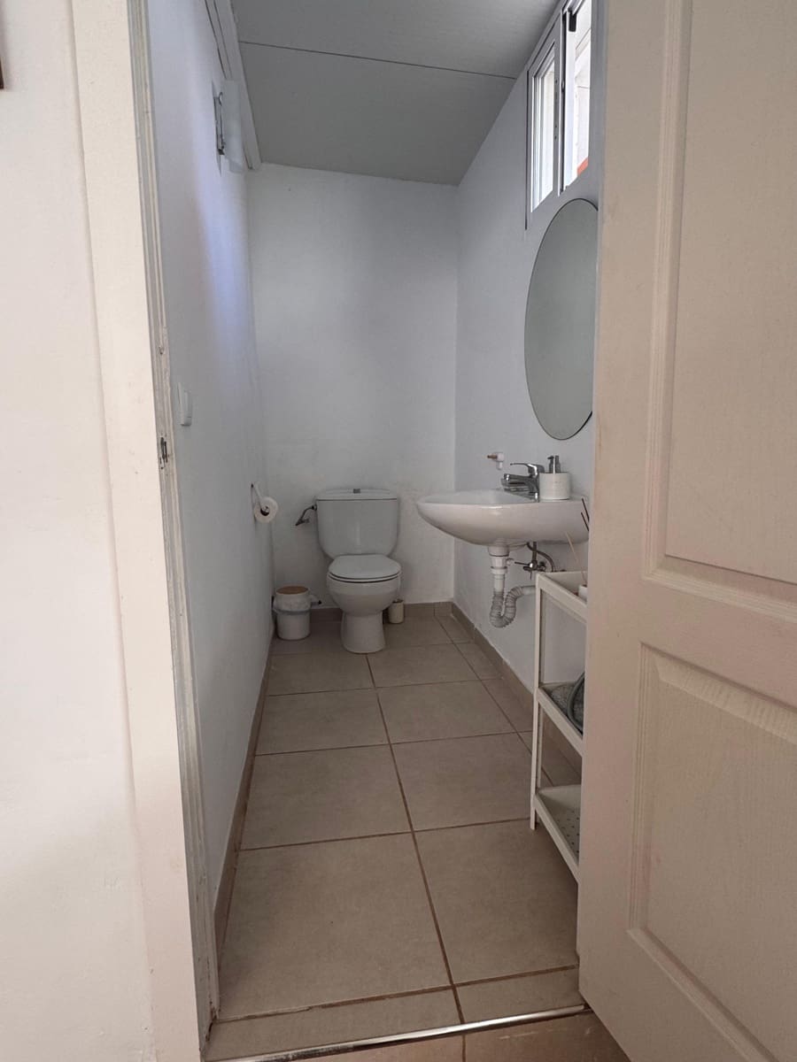 4 bedroom Villa for rent in San Cristobal de La Laguna - € 2,000 (Ref: 9838742)