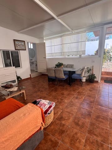 4 bedroom Villa for rent in Taco, San Cristóbal de La Laguna - € 2,000 (Ref: 9838742)