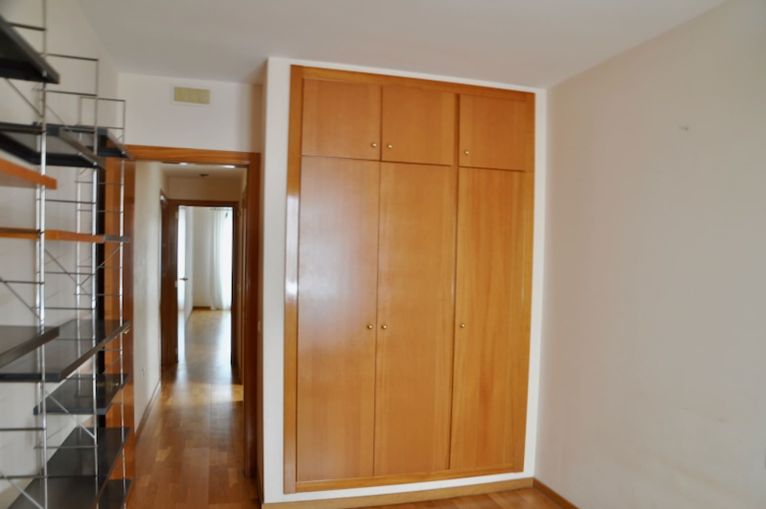 3 bedroom Flat for sale in Santa Cruz de Tenerife with garage - € 600,000 (Ref: 9840585)
