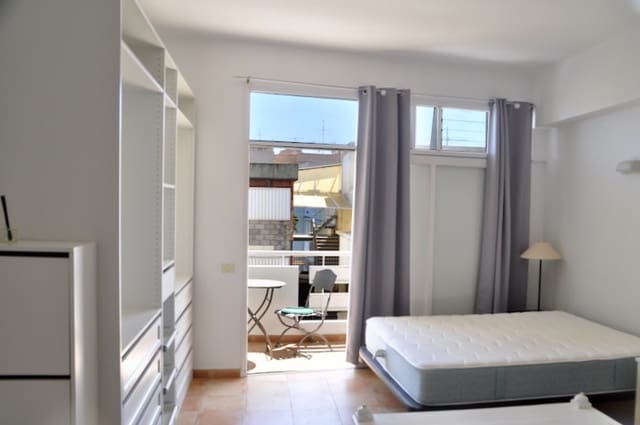 Apartamento para arrendar em Las Mimosas, Santa Cruz de Tenerife - 900 € (Ref: 9928155)