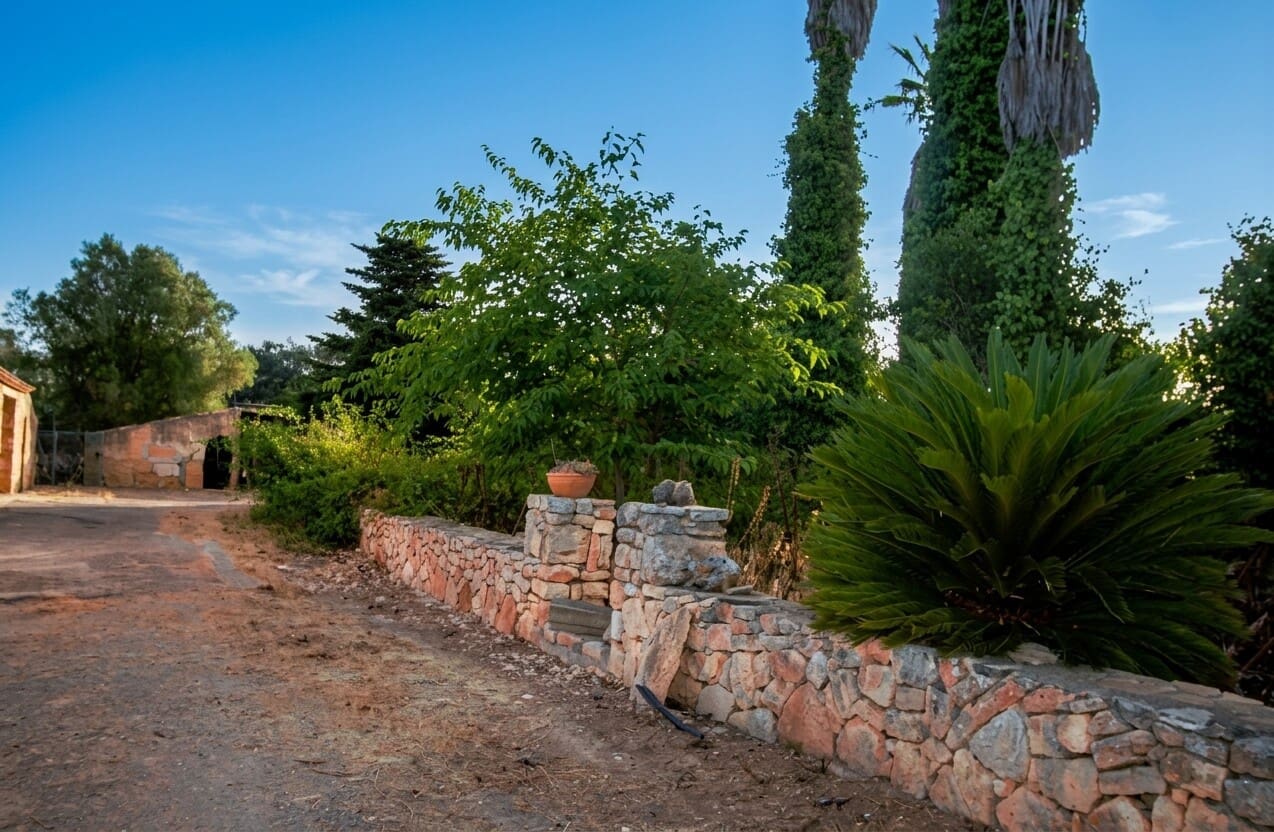 2 bedroom Finca/Country House for sale in Manacor - € 425,000 (Ref: 10048397)