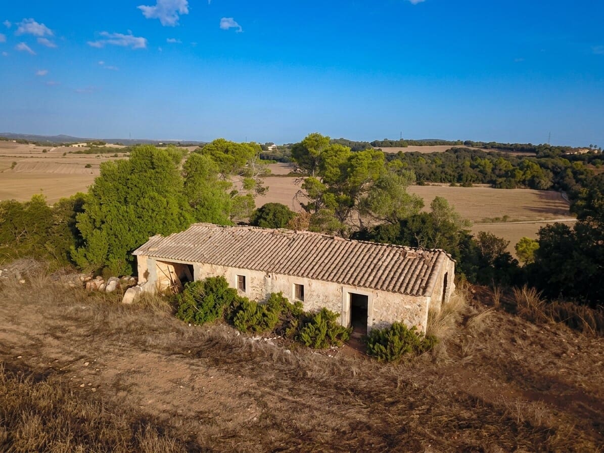 2 bedroom Finca/Country House for sale in Manacor - € 425,000 (Ref: 10048397)