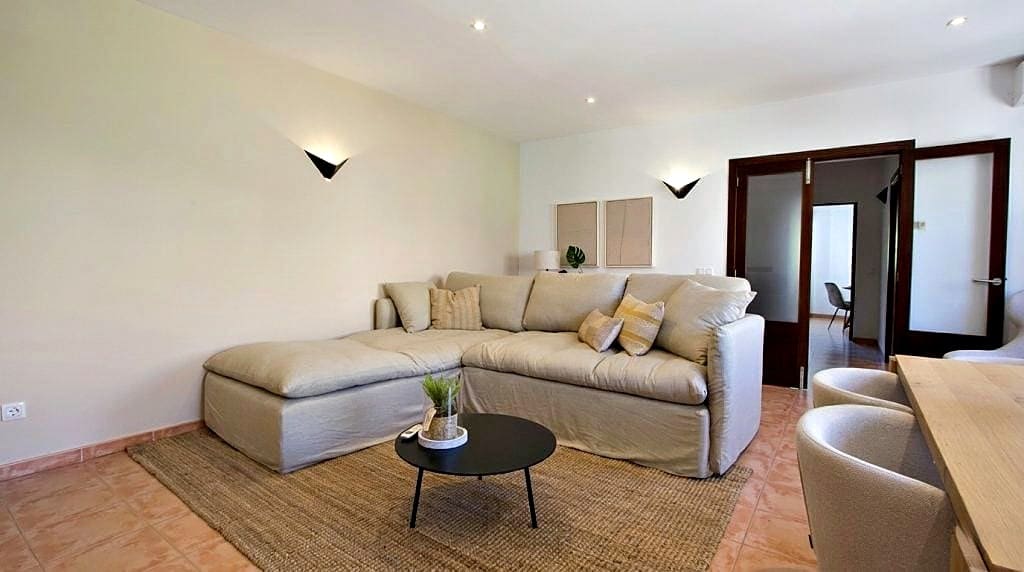 3 bedroom Townhouse for sale in Manacor with garage - € 595,000 (Ref: 10130528)