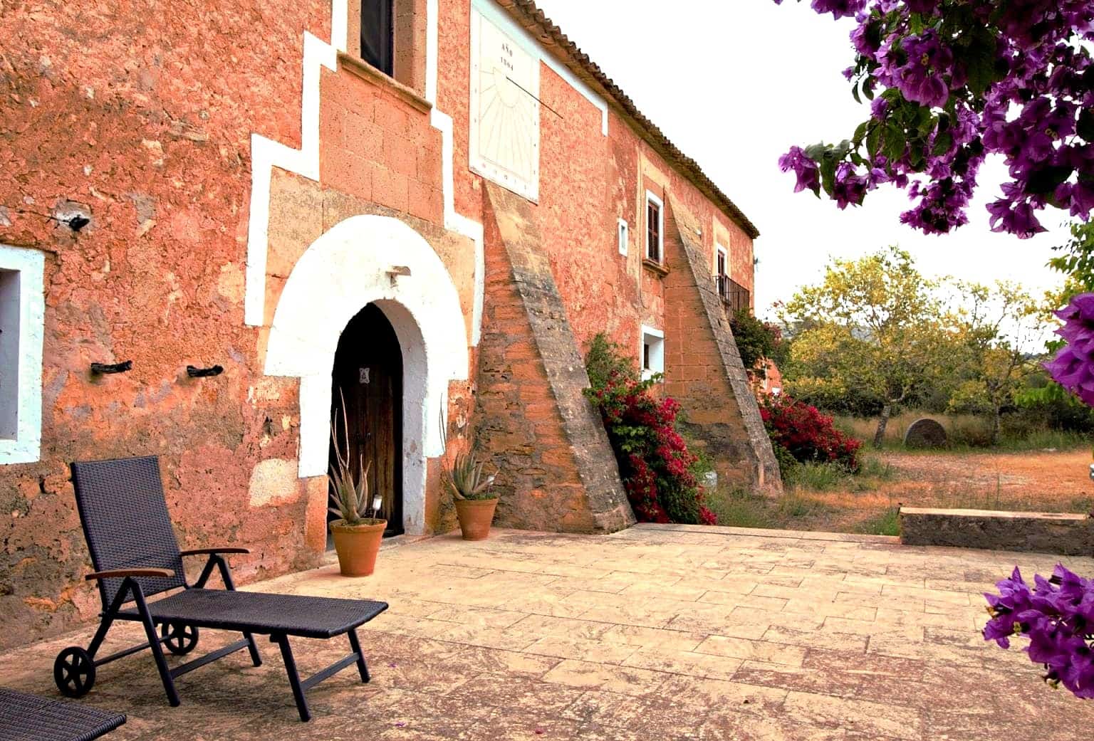 5 bedroom Finca/Country House for sale in Manacor - € 3,800,000 (Ref: 10130529)