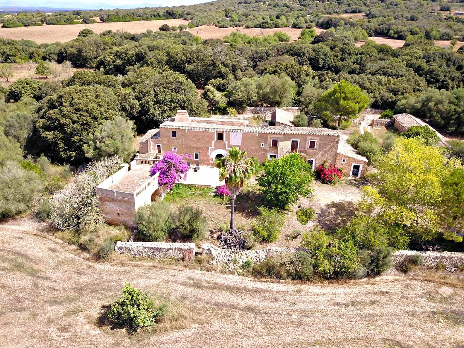 5 bedroom Finca/Country House for sale in Manacor - € 3,800,000 (Ref: 10130529)