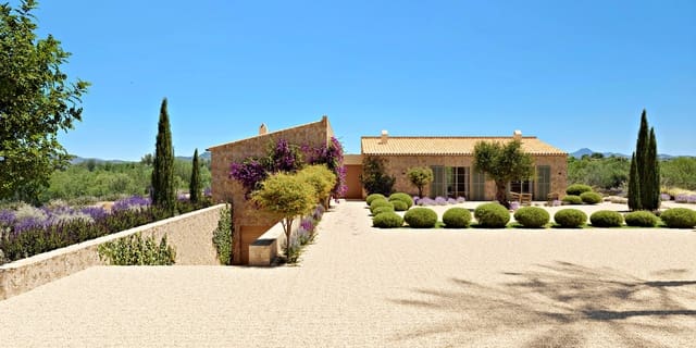 3 bedroom Finca/Country House for sale in Manacor with pool garage - € 2,250,000 (Ref: 10167889)