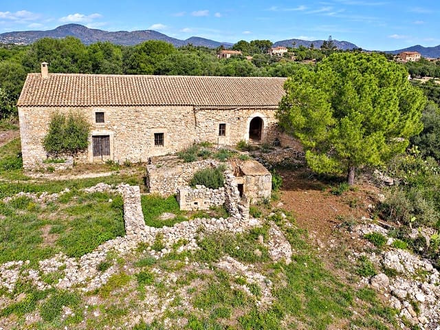 8 soverom Finca/Herregård til salgs i Sant Llorenç des Cardassar - € 790 000 (Ref: 10172894)