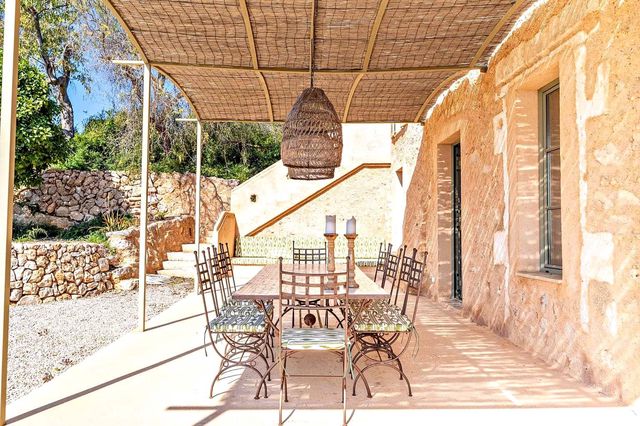 4 sovrum Finca/Hus på landet till salu i Manacor med pool - 2 250 000 € (Ref: 9431635)