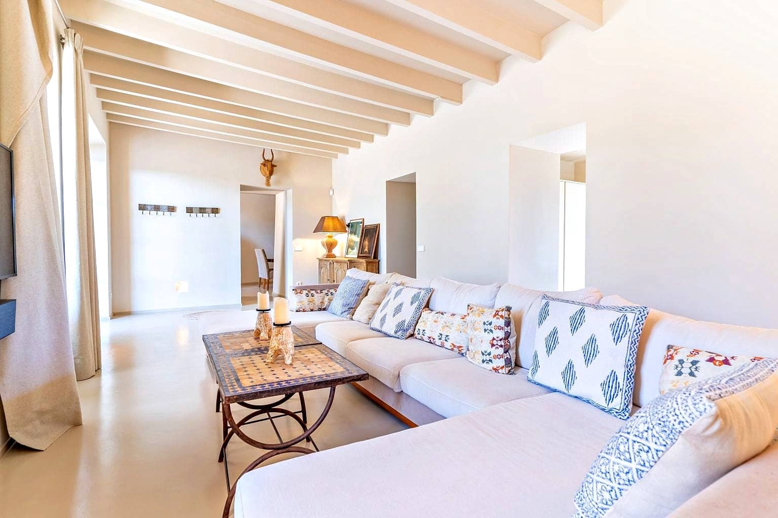 4 bedroom Finca/Country House for sale in Manacor with pool - € 2,000,000 (Ref: 9431635)