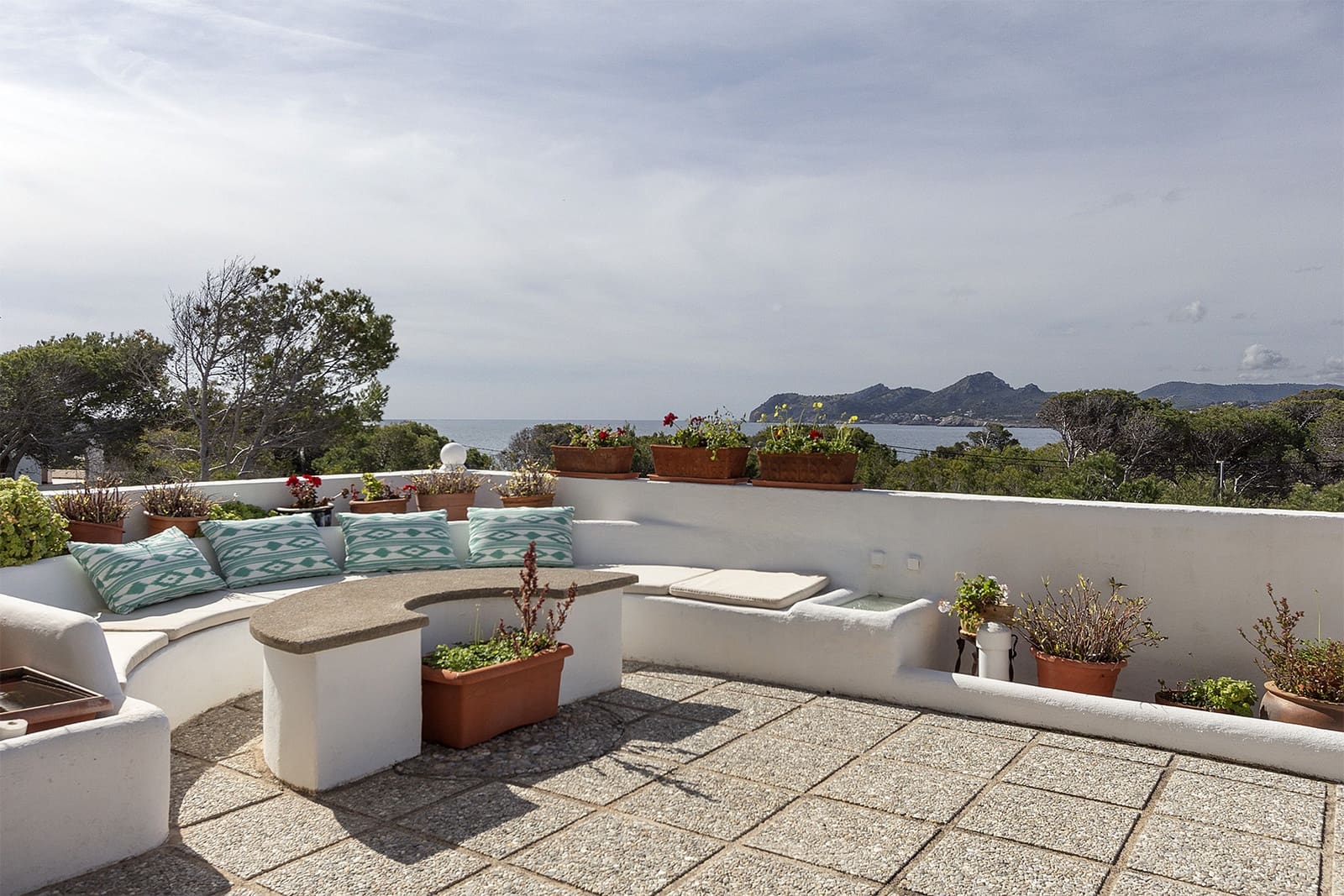 5 bedroom Villa for sale in Capdepera with pool - € 2,600,000 (Ref: 9431644)