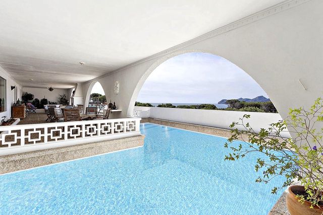 5 soverom Villa til salgs i Capdepera med svømmebasseng - € 2 600 000 (Ref: 9431644)