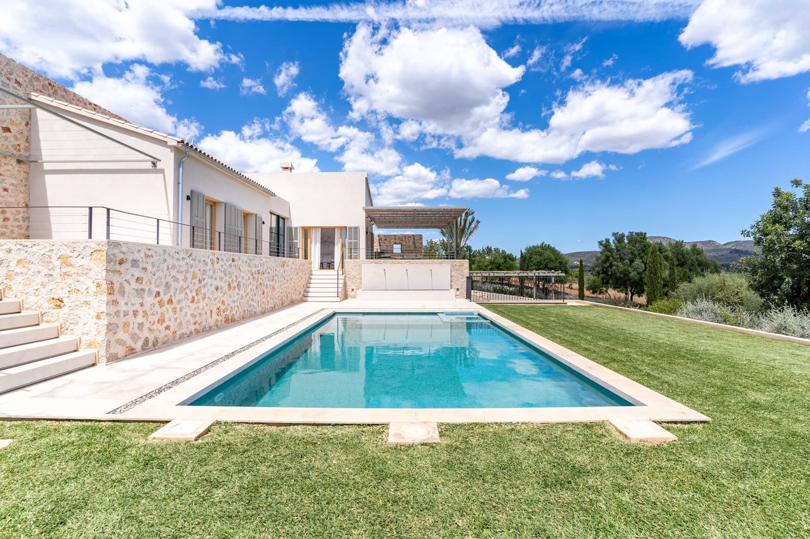 4 bedroom Finca/Country House for sale in Sant Llorenc des Cardassar with pool garage - € 2,690,000 (Ref: 9431646)
