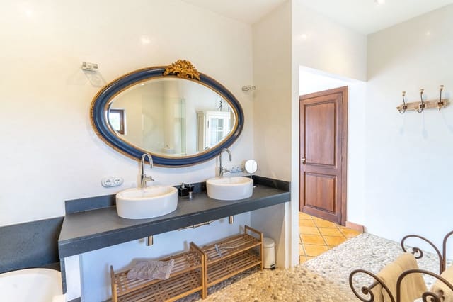 3 quarto Quinta/Casa Rural para venda em Montuïri com piscina - 2 495 000 € (Ref: 9431651)