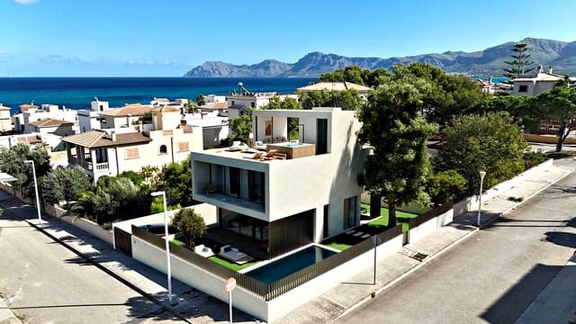 3 makuuhuone Huvila myytävänä paikassa Son Serra de Marina, Santa Margalida mukana uima-altaan 
autotalli - 1 600 000 € (Ref: 9431652)
