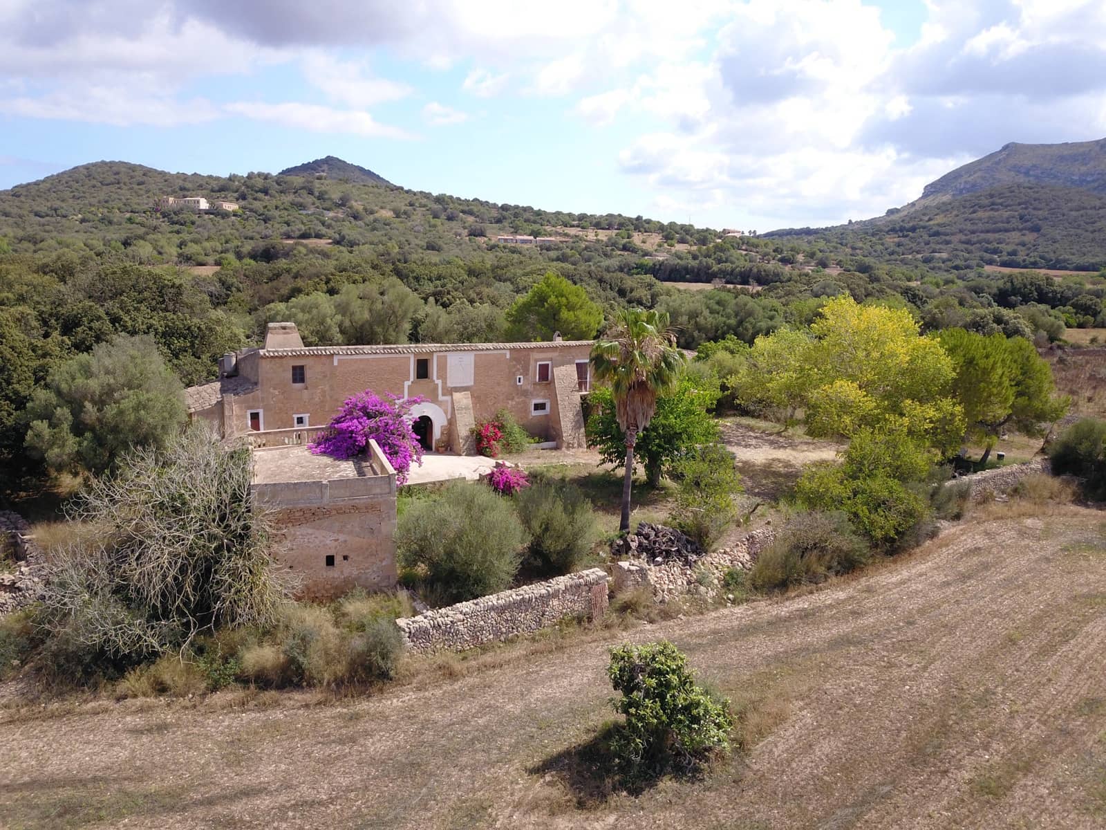 Finca/Country House for sale in Manacor - € 5,000,000 (Ref: 9431668)