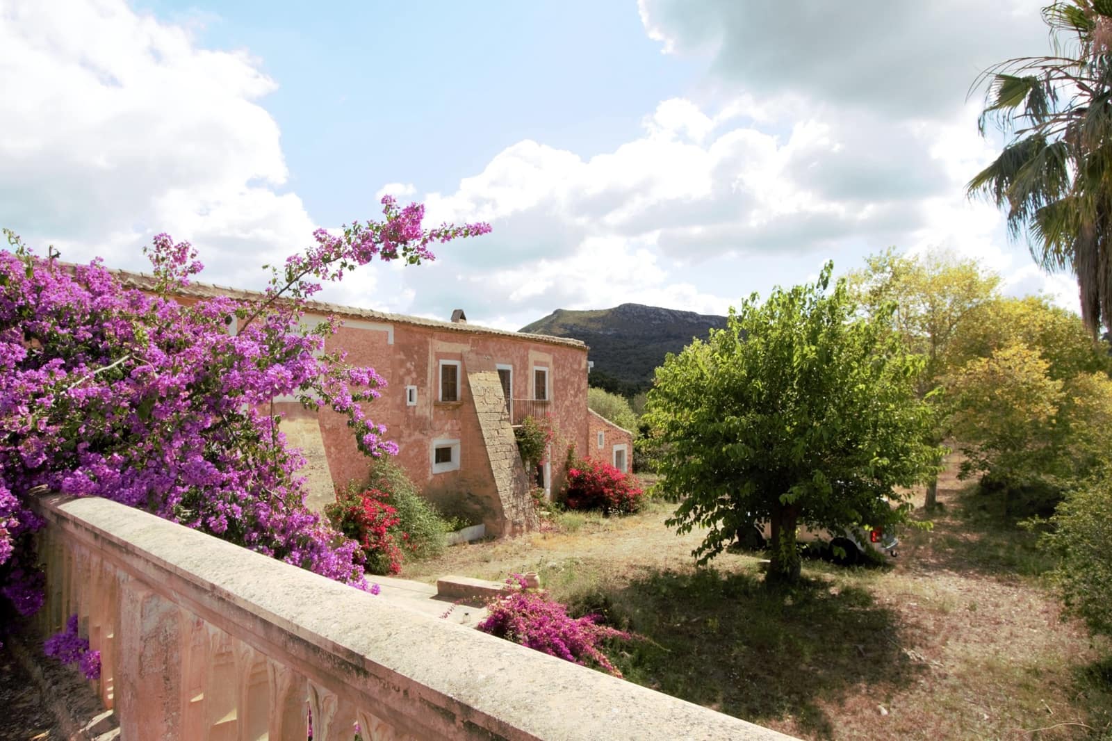 Finca/Country House for sale in Manacor - € 5,000,000 (Ref: 9431668)