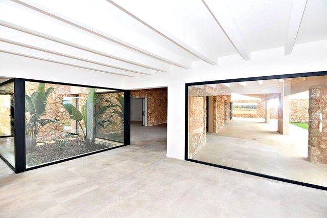 5 sovrum Finca/Hus på landet till salu i Campos med pool garage - 3 900 000 € (Ref: 9431669)