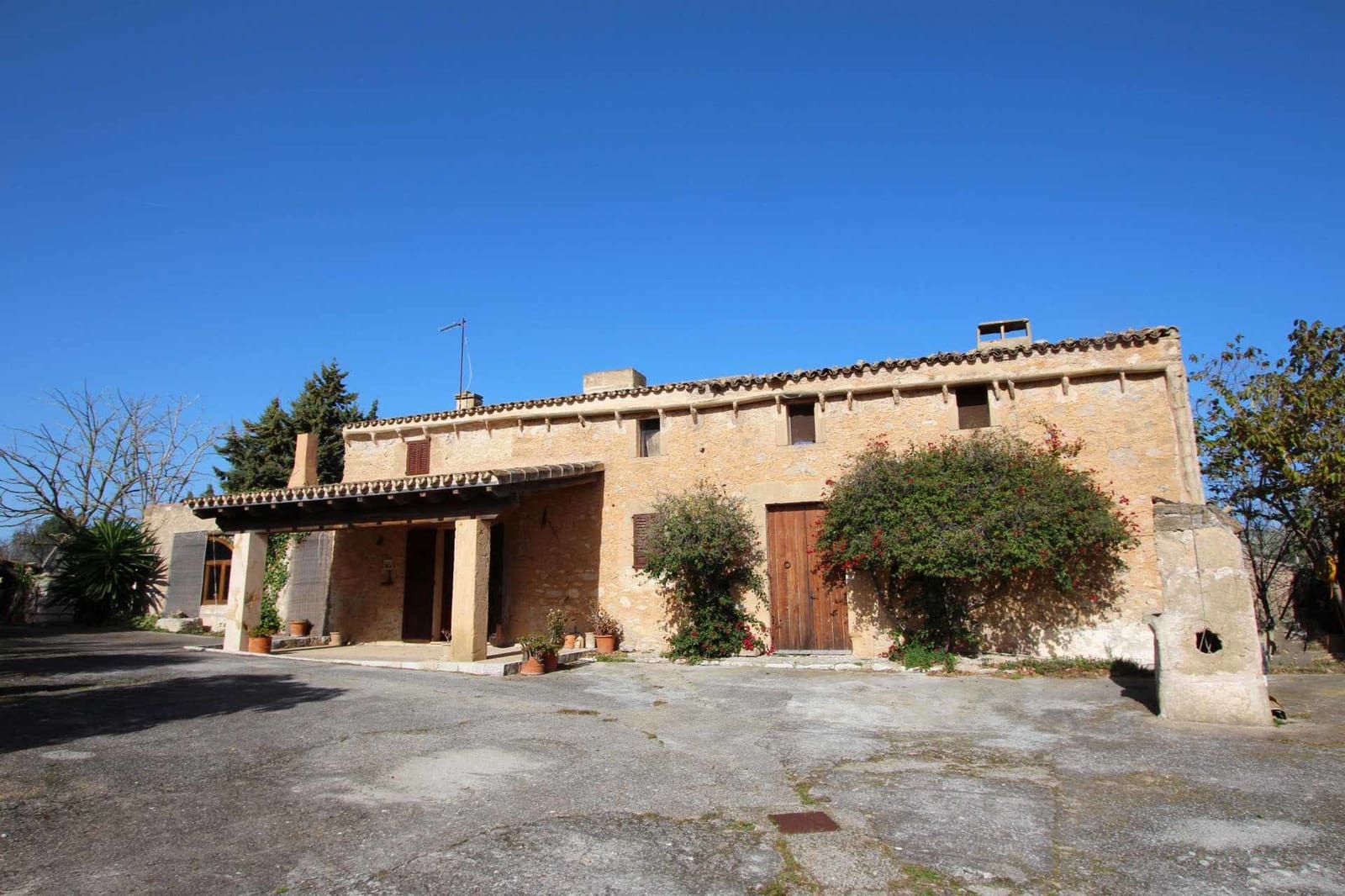 2 bedroom Finca/Country House for sale in Sa Coma - € 2,800,000 (Ref: 9431671)