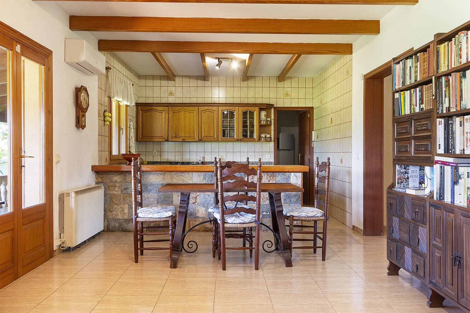 2 bedroom Finca/Country House for sale in Sant Llorenc des Cardassar with garage - € 420,000 (Ref: 9435966)