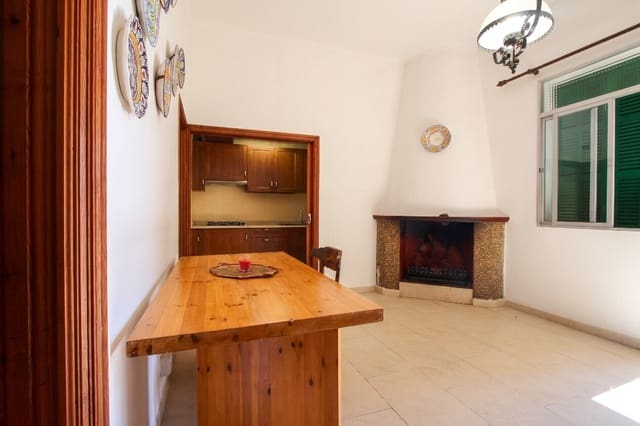 4 bedroom Townhouse for sale in Vilafranca de Bonany - € 495,000 (Ref: 9731371)