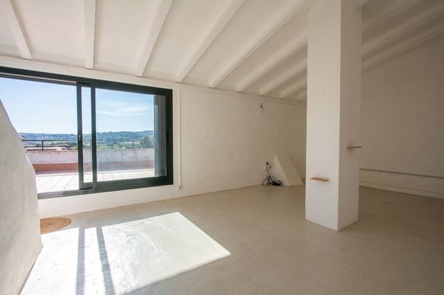 4 bedroom Townhouse for sale in Vilafranca de Bonany - € 495,000 (Ref: 9731371)
