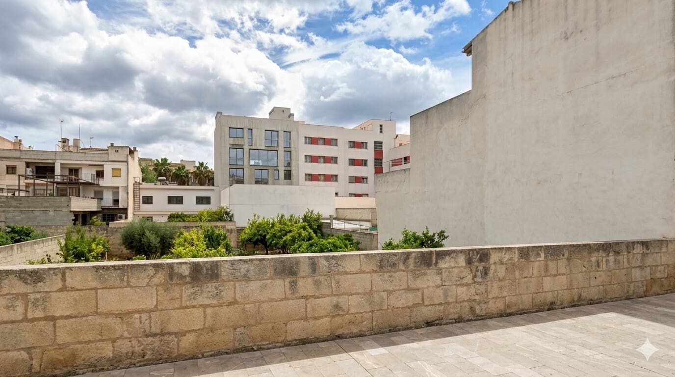 Undeveloped Land for sale in Manacor - € 340,000 (Ref: 9753699)