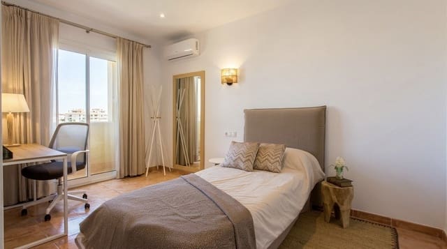 Flat for sale in Manacor - € 595,000 (Ref: 9902283)