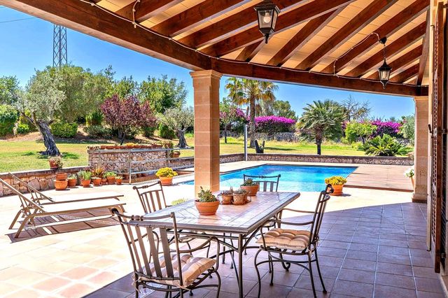 5 sovrum Finca/Hus på landet till salu i Manacor med pool garage - 1 900 000 € (Ref: 9950410)