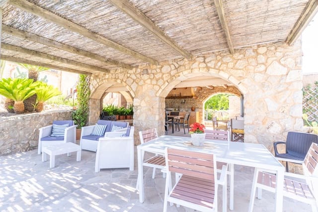 4 makuuhuone Maalaistalo myytävänä paikassa Sant Llorenç des Cardassar mukana uima-altaan - 1 800 000 € (Ref: 9964041)