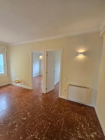 2 soveværelse Lejlighed til leje i El Masnou - € 940 (Ref: 10072623)
