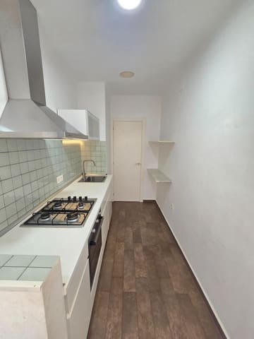 2 soveværelse Lejlighed til leje i El Masnou - € 940 (Ref: 10072623)
