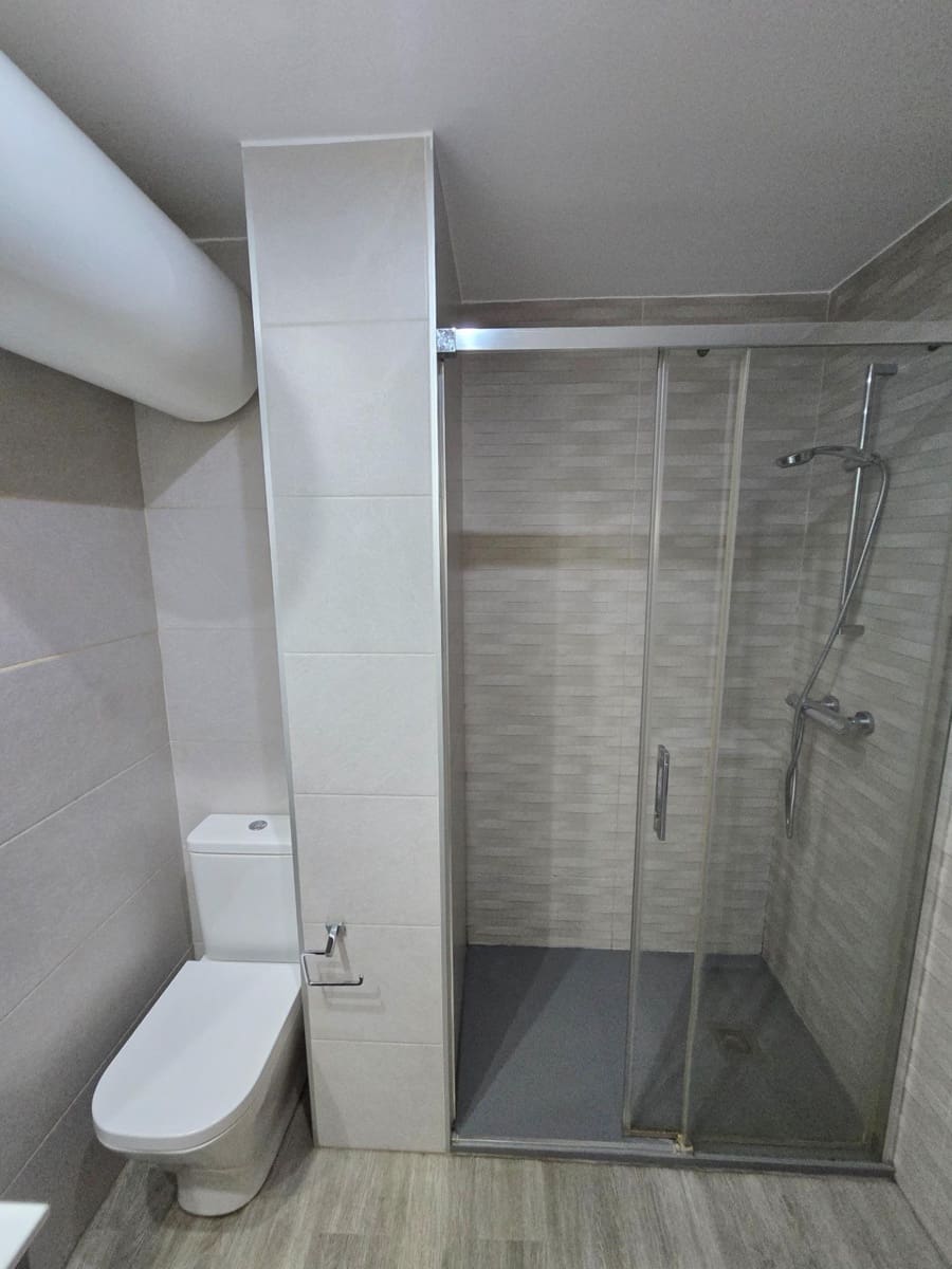 1 quarto Apartamento para arrendar em Esplugues de Llobregat - 789 € (Ref: 10091217)