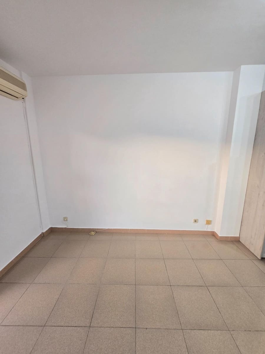 1 quarto Apartamento para arrendar em Esplugues de Llobregat - 789 € (Ref: 10091217)