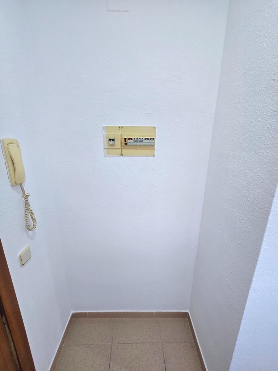 1 quarto Apartamento para arrendar em Esplugues de Llobregat - 789 € (Ref: 10091217)