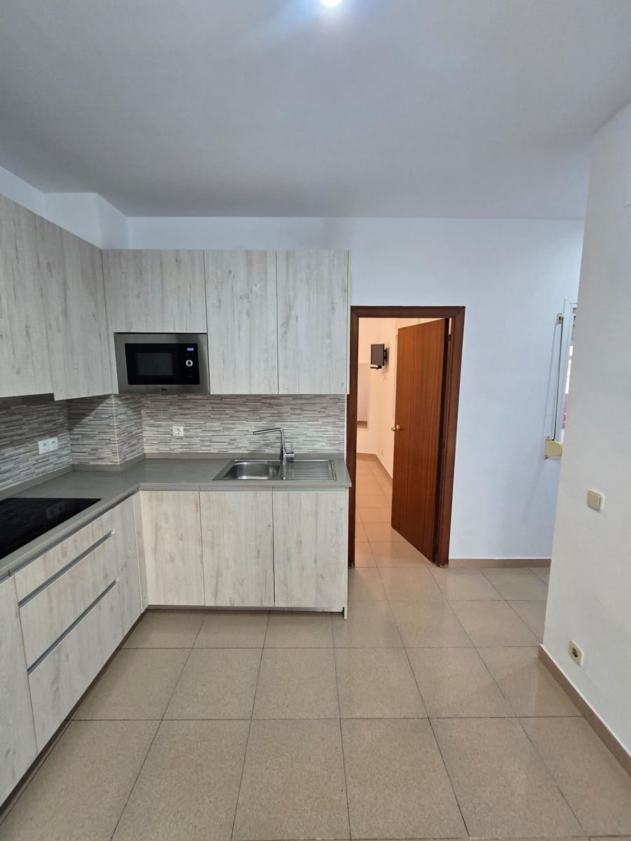 1 quarto Apartamento para arrendar em Esplugues de Llobregat - 789 € (Ref: 10091217)