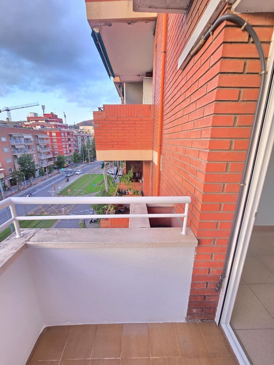 1 quarto Apartamento para arrendar em Esplugues de Llobregat - 789 € (Ref: 10091217)