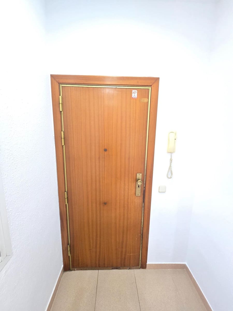1 quarto Apartamento para arrendar em Esplugues de Llobregat - 789 € (Ref: 10091217)
