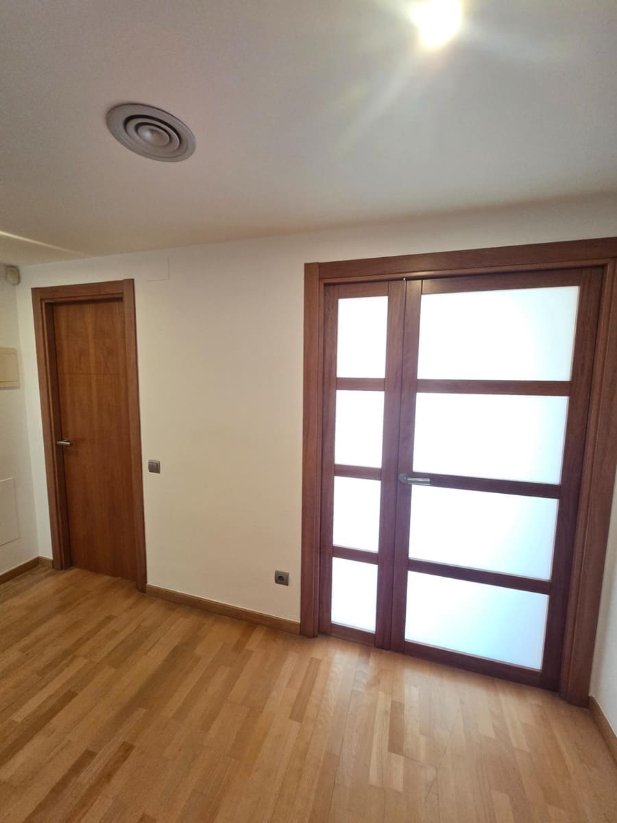 3 sypialnia Apartament do wynajęcia w El Masnou z garażem - 1 944 € (Ref: 10098348)