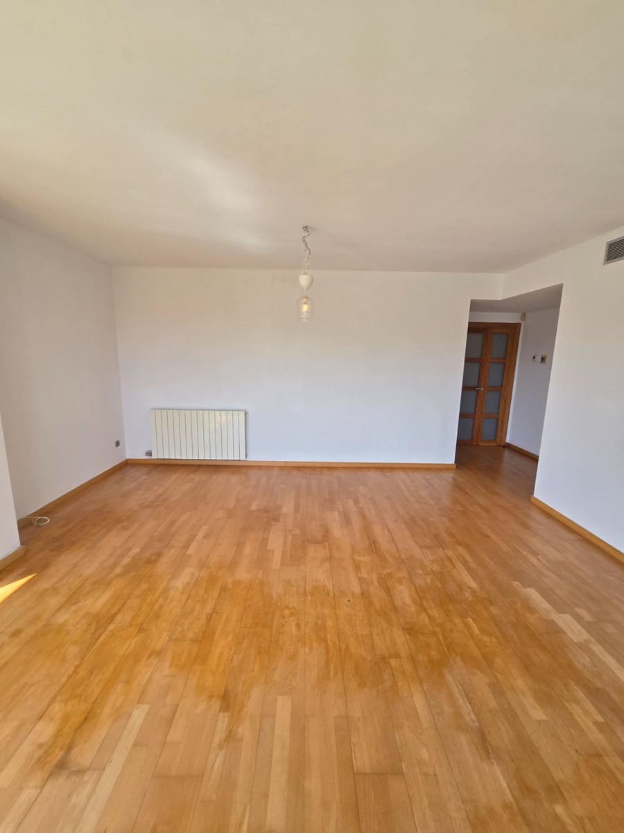 3 sypialnia Apartament do wynajęcia w El Masnou z garażem - 1 944 € (Ref: 10098348)