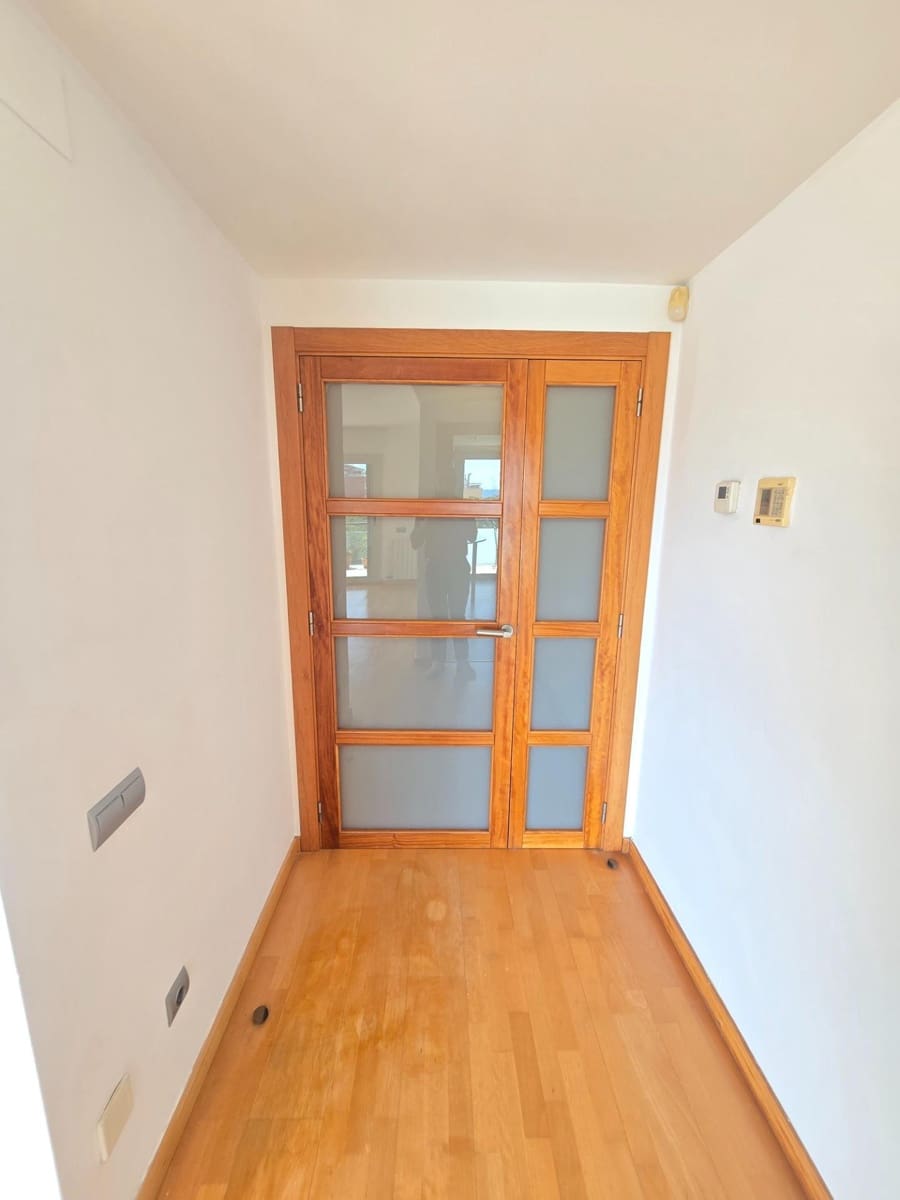 3 sypialnia Apartament do wynajęcia w El Masnou z garażem - 1 944 € (Ref: 10098348)