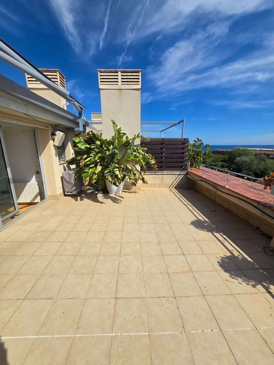 3 sypialnia Apartament do wynajęcia w El Masnou z garażem - 1 944 € (Ref: 10098348)