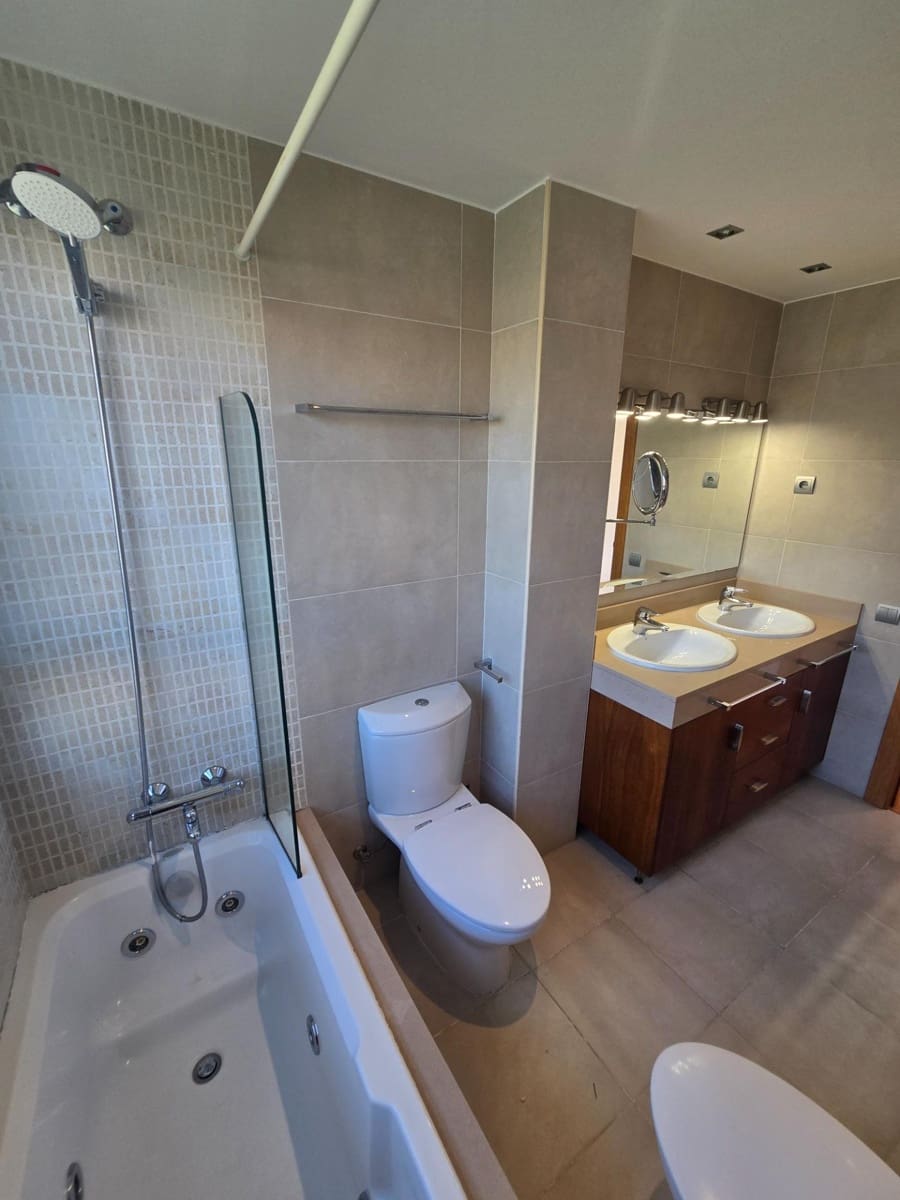 3 sypialnia Apartament do wynajęcia w El Masnou z garażem - 1 944 € (Ref: 10098348)