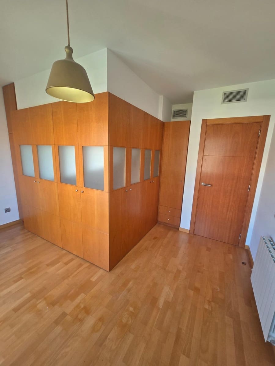 3 sypialnia Apartament do wynajęcia w El Masnou z garażem - 1 944 € (Ref: 10098348)