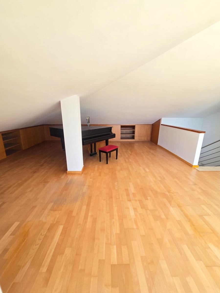 3 sypialnia Apartament do wynajęcia w El Masnou z garażem - 1 944 € (Ref: 10098348)