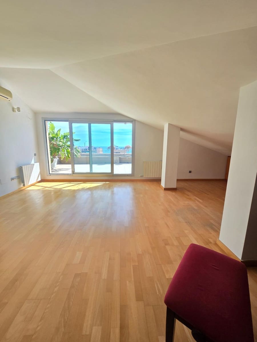 3 sypialnia Apartament do wynajęcia w El Masnou z garażem - 1 944 € (Ref: 10098348)