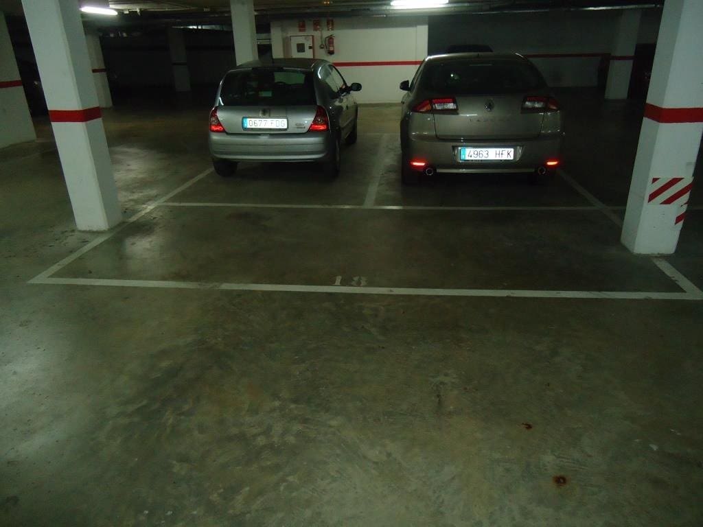 Garage til salg i Barcelona by - € 17.800 (Ref: 6498368)