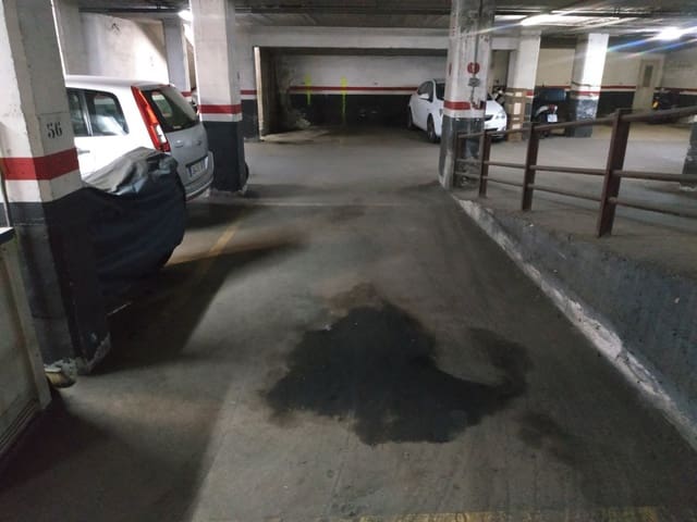 Autotalli vuokrattavana paikassa El Masnou - 134 € (Ref: 6498380)
